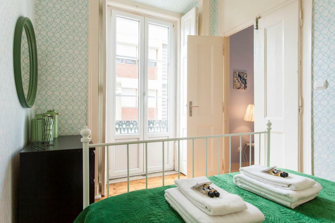 Bairro Alto 3 Bedroom Patio Flat! Lisboa Eksteriør billede