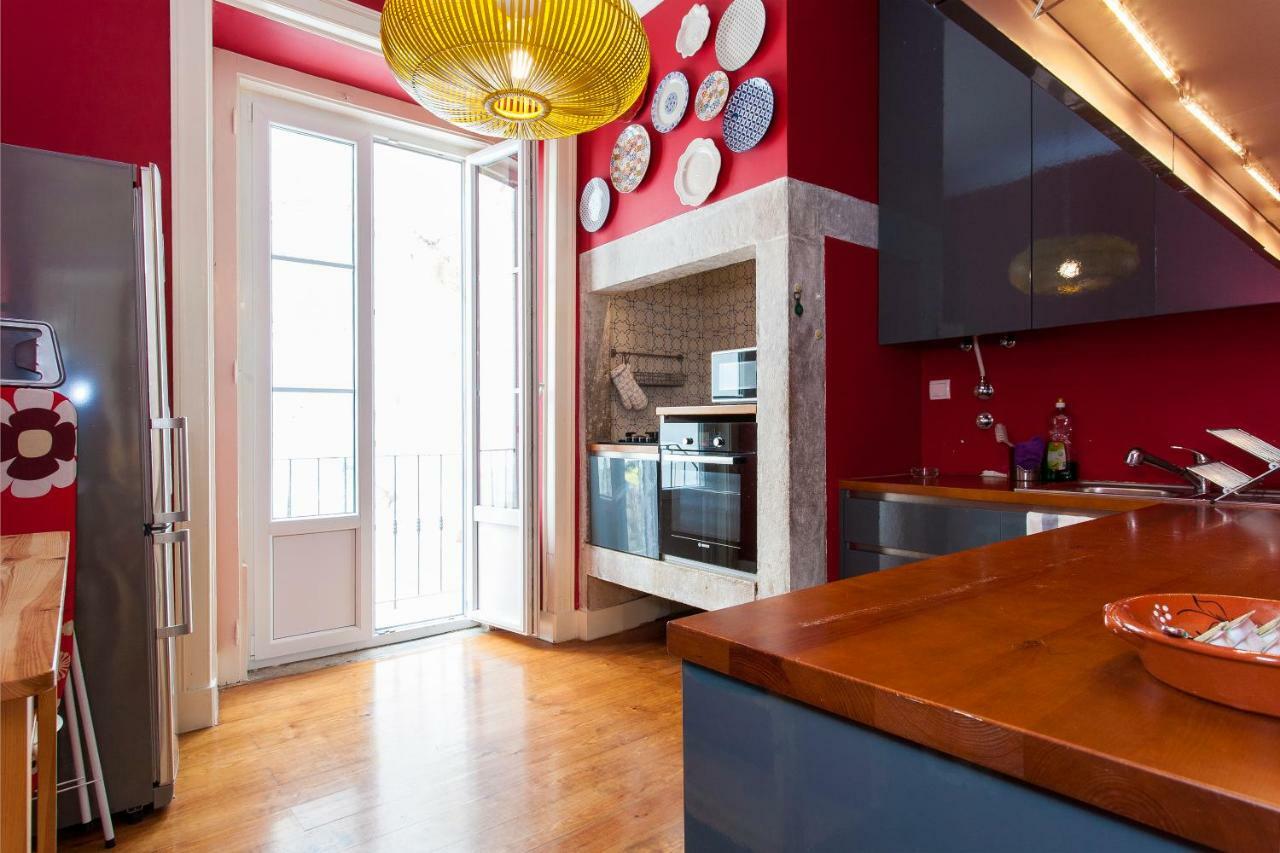 Bairro Alto 3 Bedroom Patio Flat! Lisboa Eksteriør billede