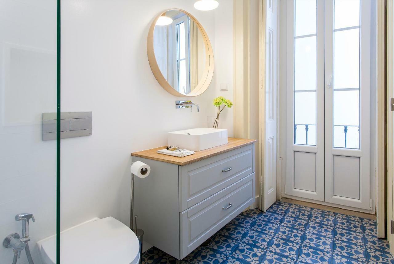 Bairro Alto 3 Bedroom Patio Flat! Lisboa Eksteriør billede